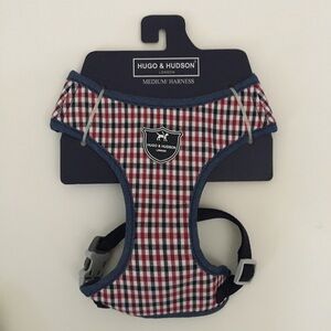 NEW (M) Dog Harness Checkered Plaid for Medium Size Dogs | Hugo & Hudson